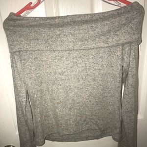Off the shoulder long sleeve